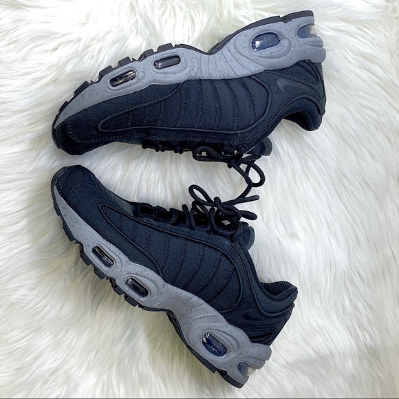 🆕 NIKE ✖️ Air Max 🖤Tailwind 4 ‘RIPSTOP’ NWT - Picture 1 of 15